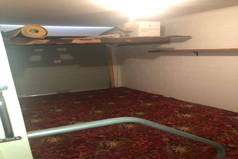 Photo of property in 1/72 Royal Park Drive, Parklands, Christchurch, 8083