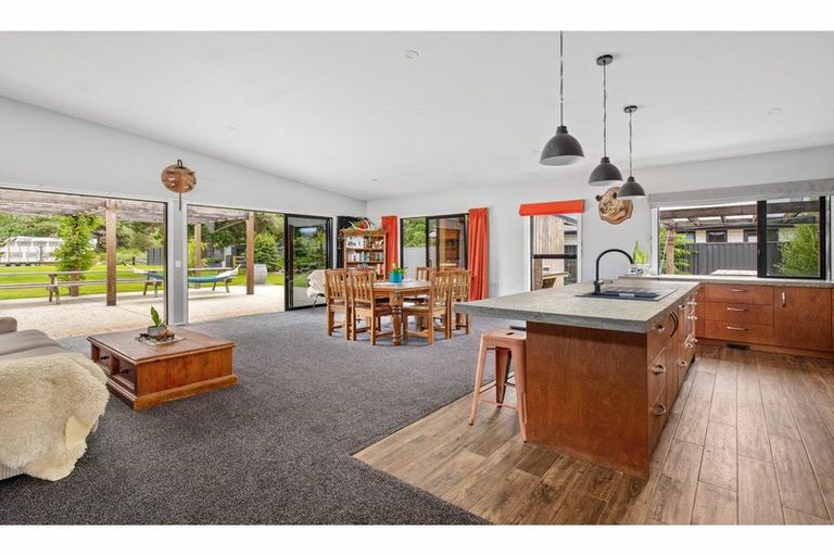 Photo of property in 73 Larch Crescent, Alexandra, 9320