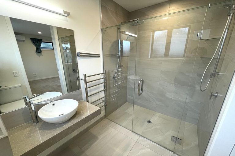 Photo of property in 7 Benmore Place, Poraiti, Napier, 4112