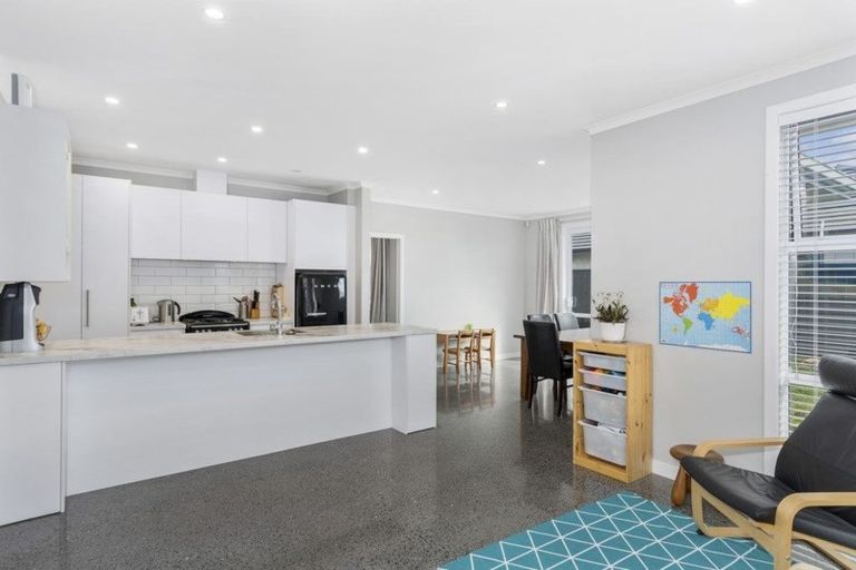 Photo of property in 134 The Boulevard, Papamoa Beach, Papamoa, 3118