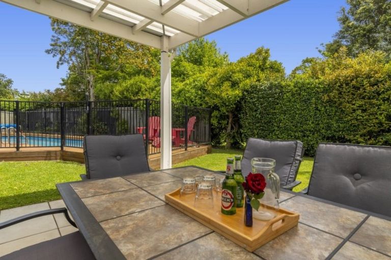 Photo of property in 19 Links View Drive, Omokoroa, 3114