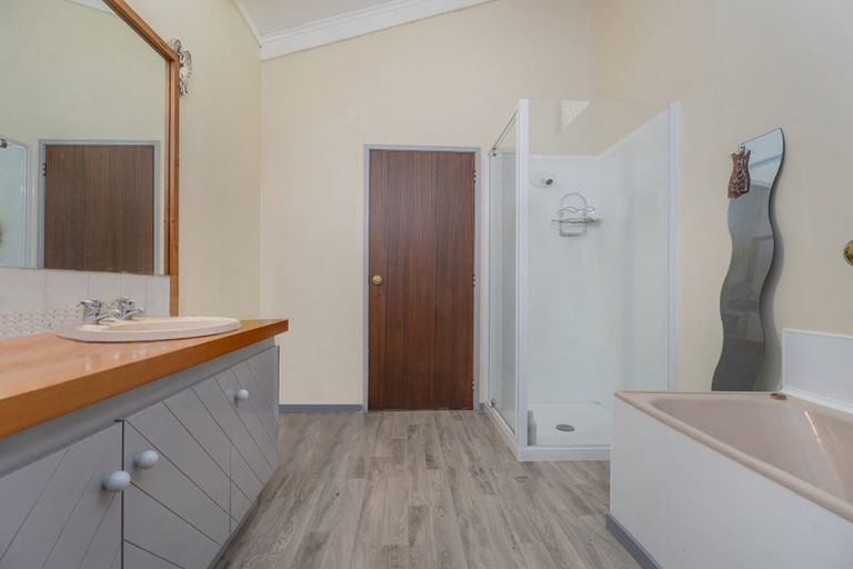 Photo of property in 26 Gallagher Drive, Tairua, 3508