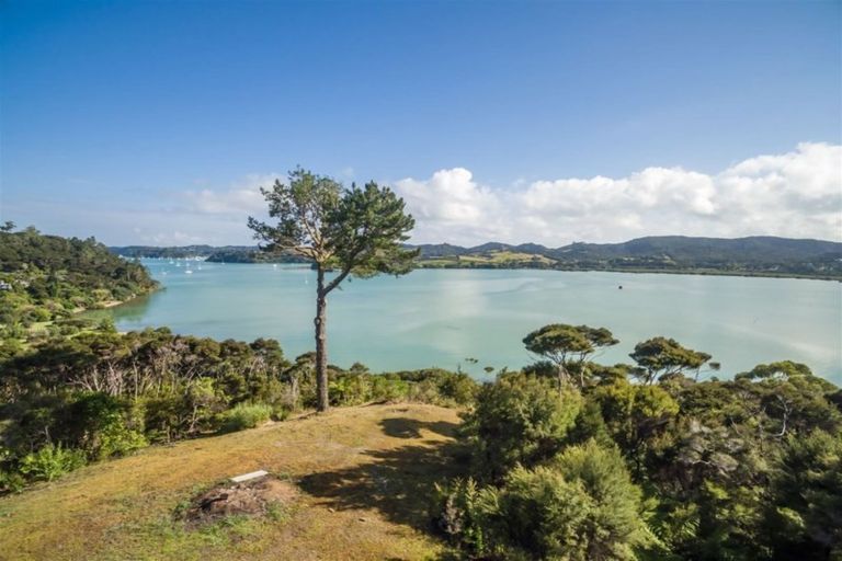 Photo of property in 24 Te Wahapu, Russell, 0272