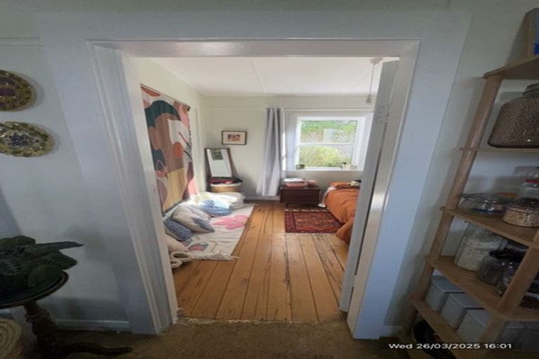 Photo of property in 10a Oriental Terrace, Mount Victoria, Wellington, 6011