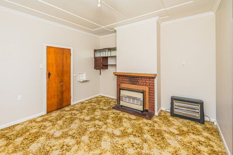 Photo of property in 19 Hutchison Crescent, Durie Hill, Whanganui, 4500