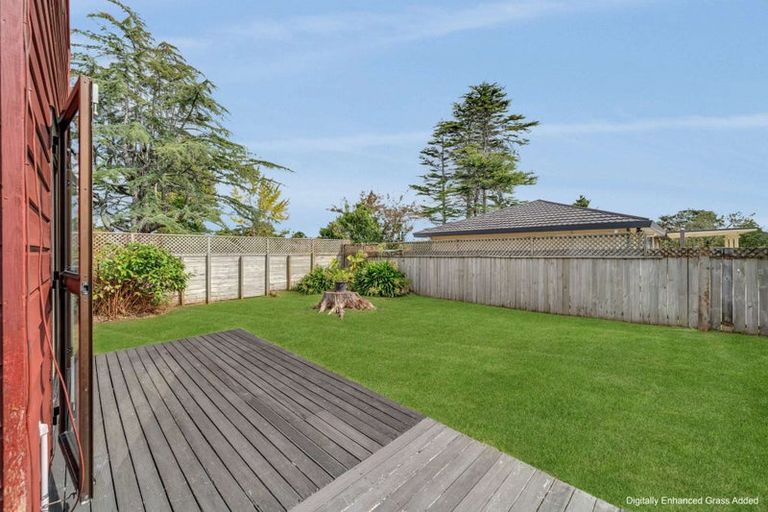 Photo of property in 3/54 Swanson Road, Henderson, Auckland, 0610