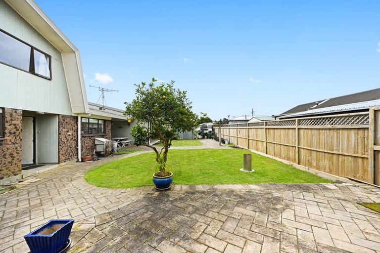 Photo of property in 14 Colstone Street, Glenview, Hamilton, 3206