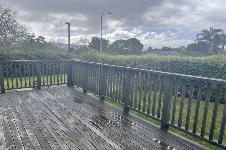 Photo of property in 336 Royal Road, Massey, Auckland, 0614