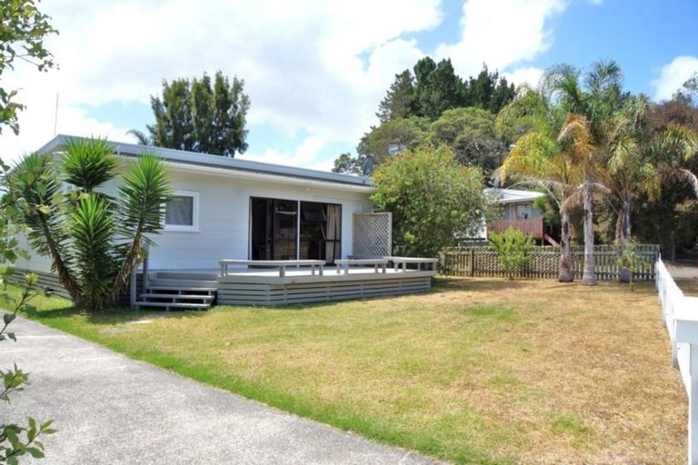 Photo of property in 8 Tamure Place, Ruakaka, 0116