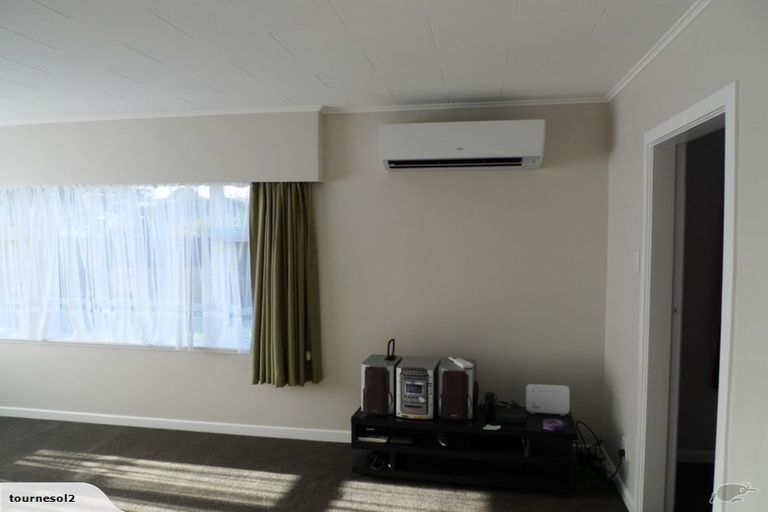 Photo of property in 15 Moselle Street, Island Bay, Wellington, 6023