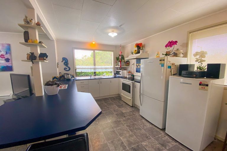 Photo of property in 12 Sunbelt Crescent, Takaka, 7110