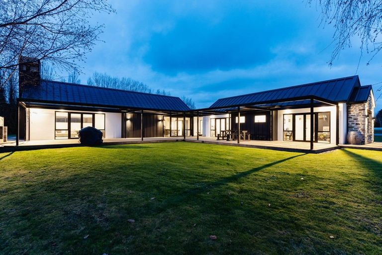 Photo of property in 1h Hoylake Street, Outram, 9019