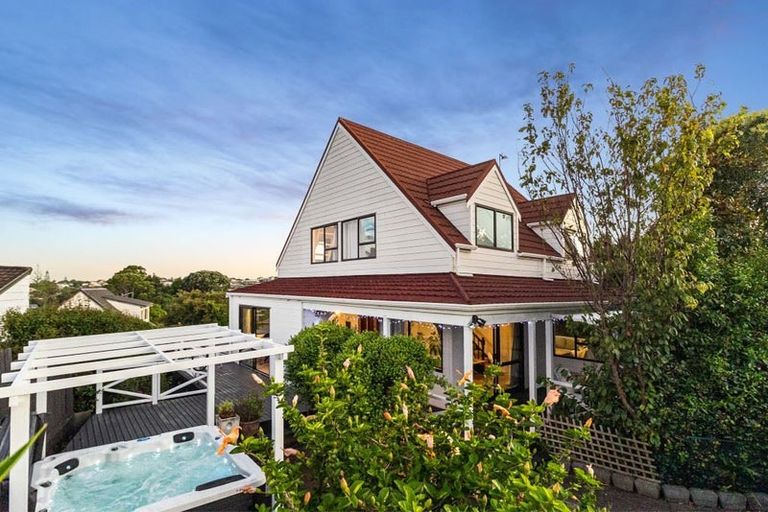 Photo of property in 44 Polkinghorne Drive, Manly, Whangaparaoa, 0930