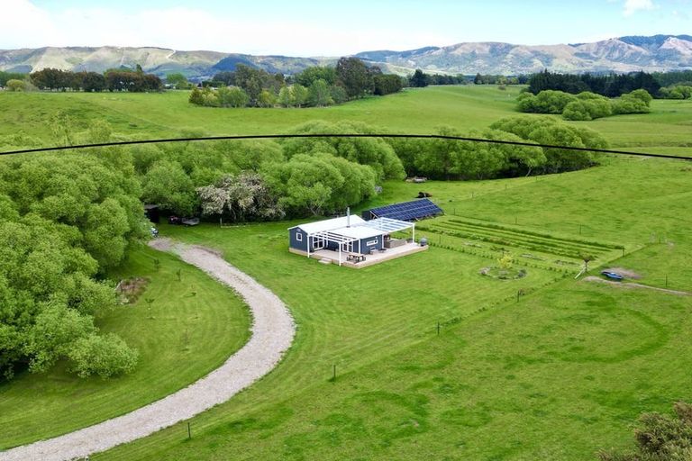 Photo of property in 88 Maytown Road, Waimate, 7978