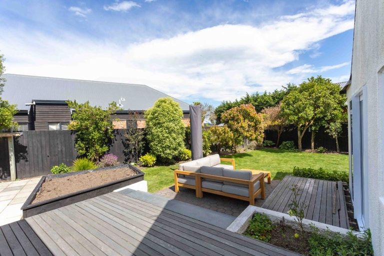 Photo of property in 244 Major Hornbrook Road, Mount Pleasant, Christchurch, 8081