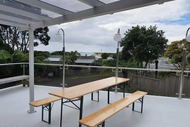 Photo of property in 12 Russell Drive, Oakura, 4314