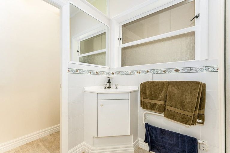 Photo of property in 3 Rawhiti Terrace, Kelburn, Wellington, 6012