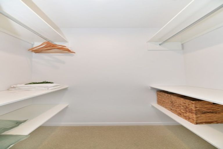 Photo of property in 7 Doment Crescent, Orewa, 0931