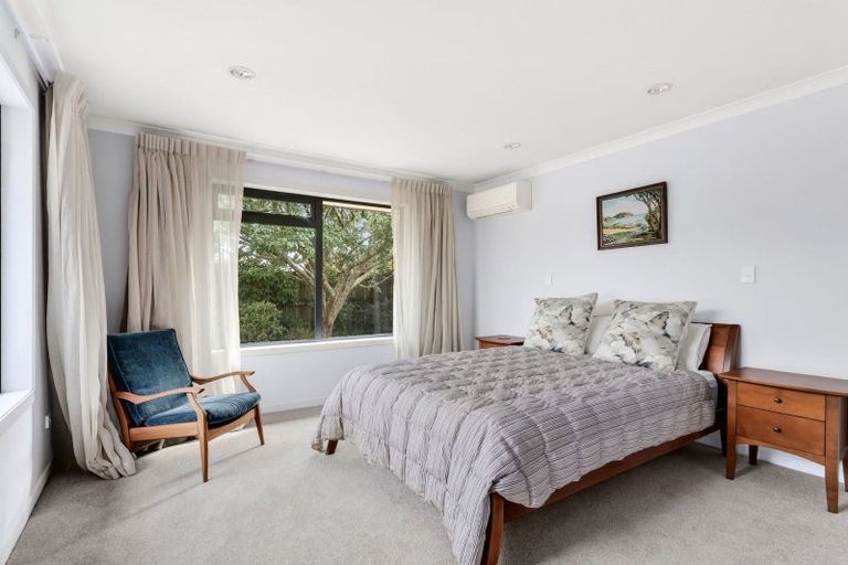 Photo of property in 24 Honiss Place, Cambridge, 3434