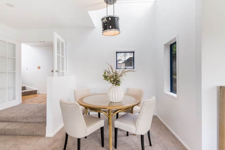 Photo of property in 7a Maungawhau Road, Epsom, Auckland, 1023