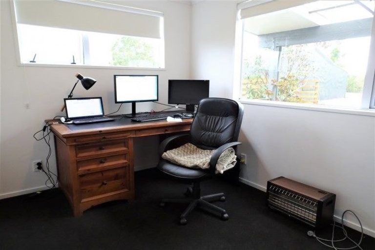 Photo of property in 2147 Lake Brunner Road, Inchbonnie, Kumara, 7875