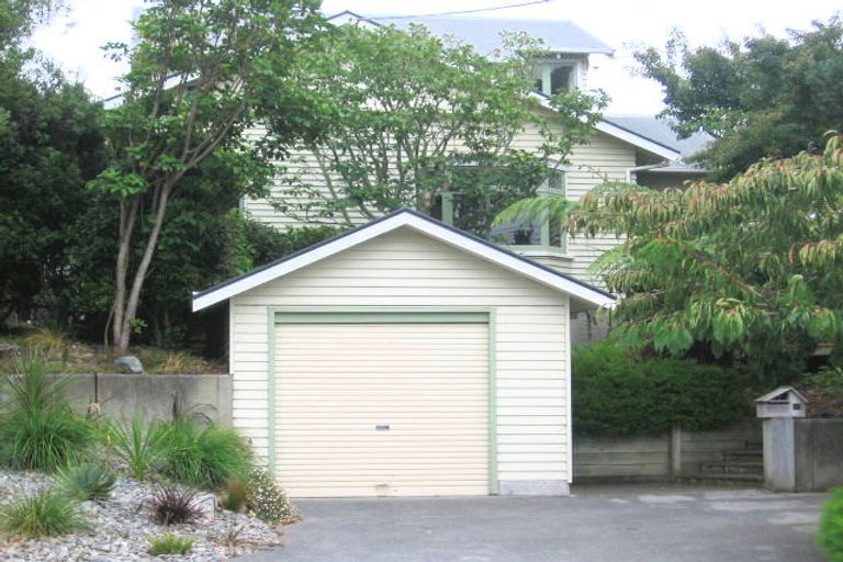 Photo of property in 12 Ngatoto Street, Ngaio, Wellington, 6035