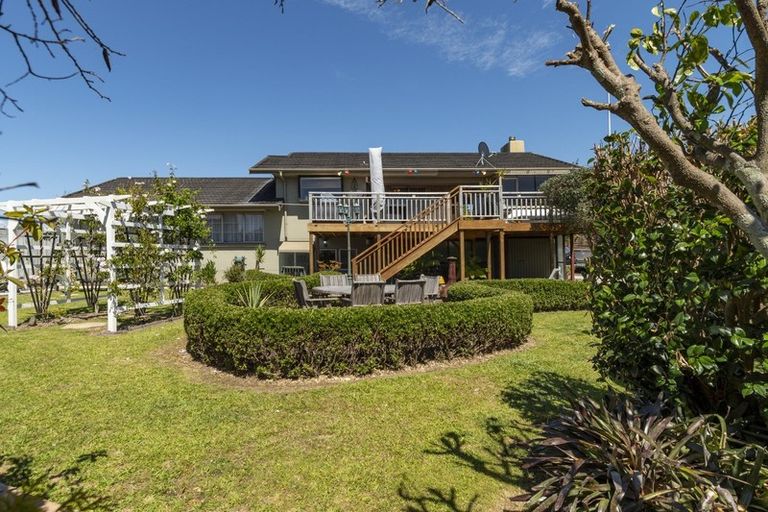Photo of property in 33 Coppelia Avenue, Omokoroa, 3114