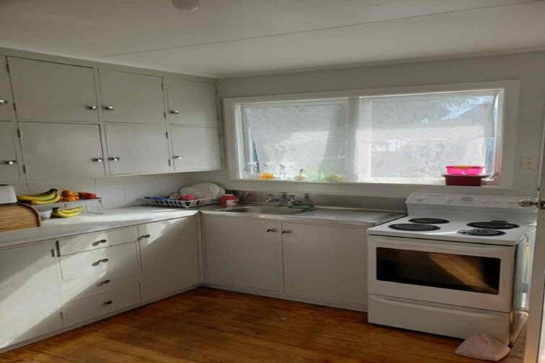 Photo of property in 17g Albert Street, Palmerston North, 4414