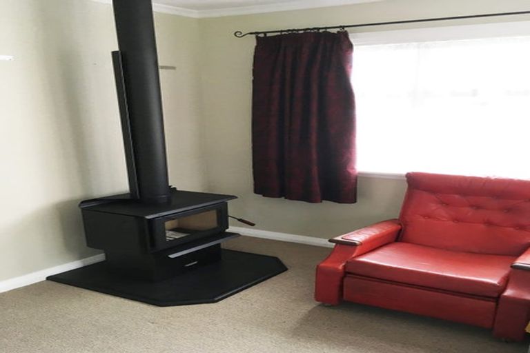 Photo of property in 7 Percival Road, Paraparaumu Beach, Paraparaumu, 5032