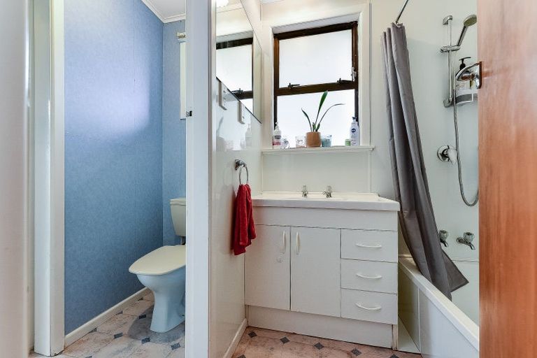 Photo of property in 30 Bruce Avenue, Glenview, Hamilton, 3206