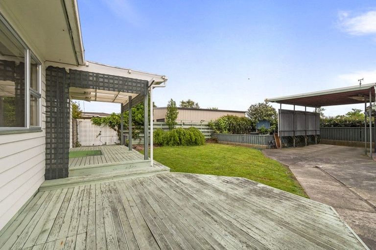 Photo of property in 36 John F Kennedy Drive, Milson, Palmerston North, 4414