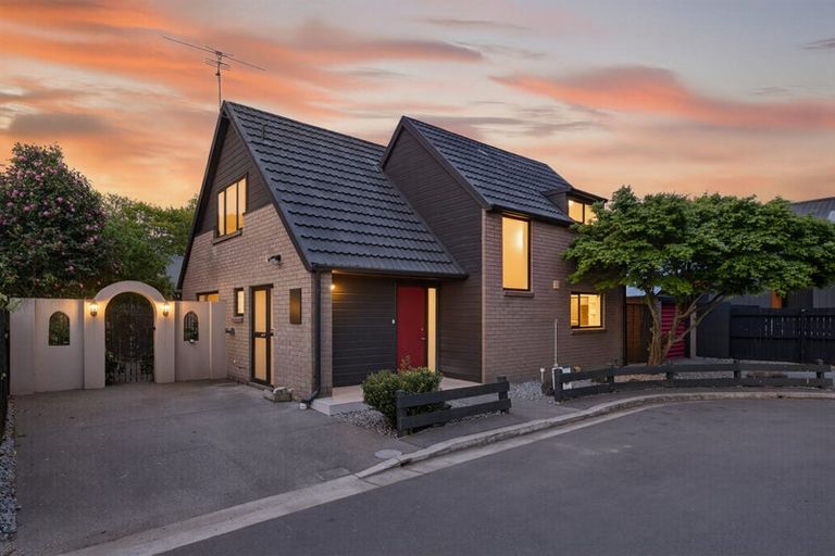 Photo of property in 3a Amstel Lane, Richmond, Christchurch, 8013
