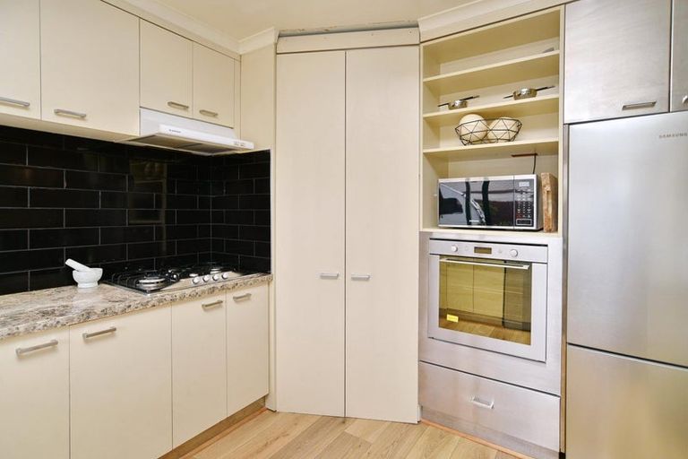 Photo of property in 4 Stopforth Street, Woodend, 7610