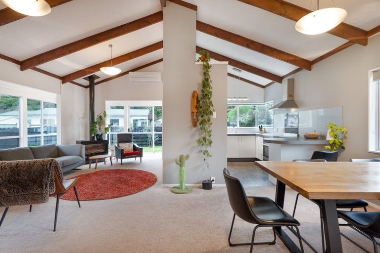 Photo of property in 11 Tulsa Grove, Totara Park, Upper Hutt, 5018