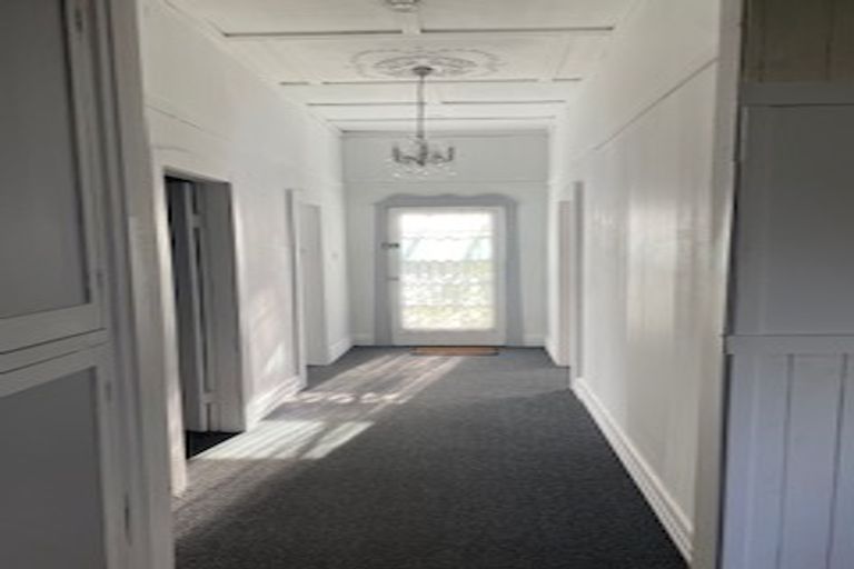 Photo of property in 196 Hakanoa Street, Huntly, 3700