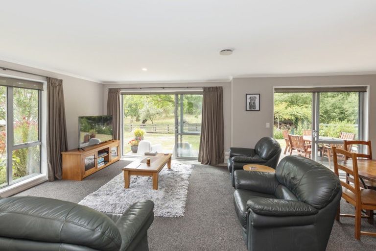 Photo of property in 69 Avoca Valley Road, Heathcote Valley, Christchurch, 8022