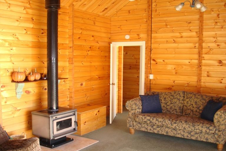 Photo of property in 288 Marine Drive, Charteris Bay, Governors Bay, 8971