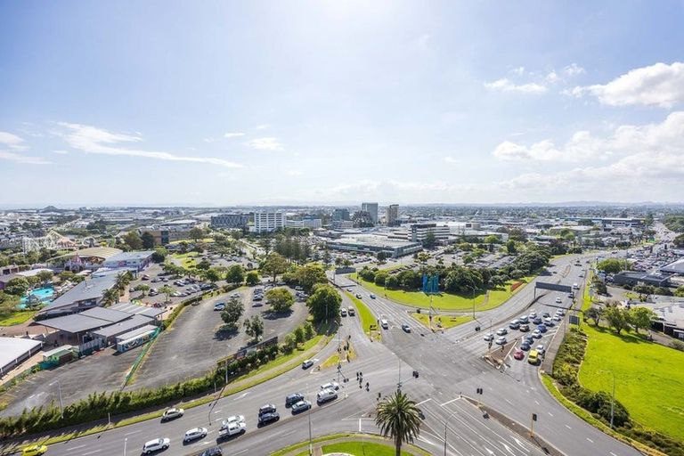 Photo of property in 1408/8 Lakewood Court, Manukau, Auckland, 2104