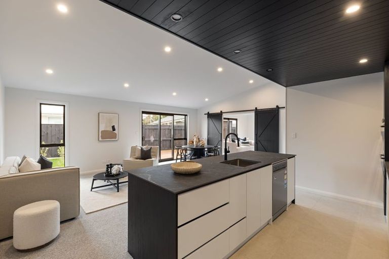 Photo of property in 105 Freedom Drive, Kelvin Grove, Palmerston North, 4470