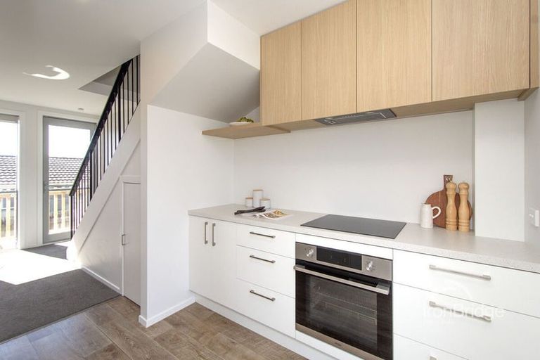 Photo of property in 4/246 Marine Parade, New Brighton, Christchurch, 8061