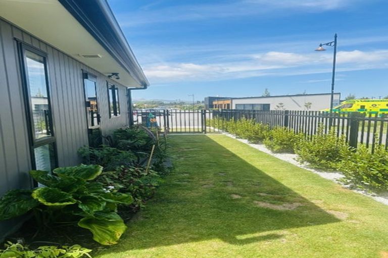 Photo of property in 22 Coupling Close, Prebbleton, 7604