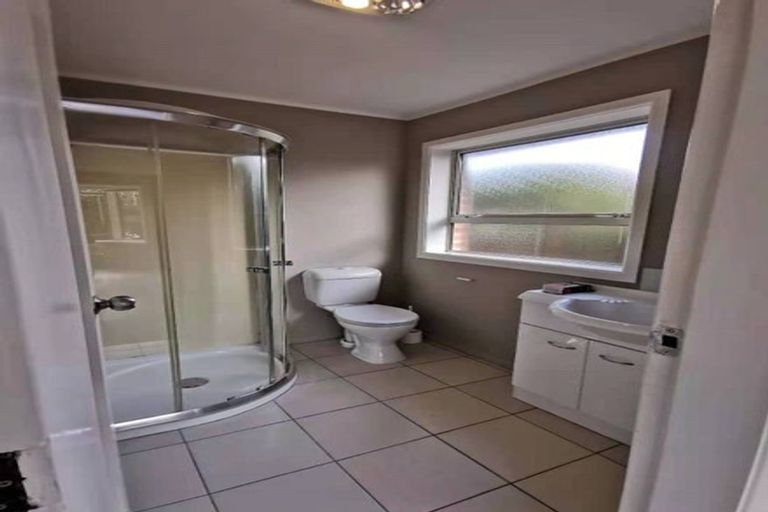 Photo of property in 26 Fovant Street, Russley, Christchurch, 8042