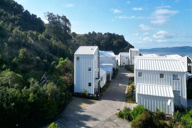 Photo of property in 13 Boathouse Bay Lane, Snells Beach, 0920