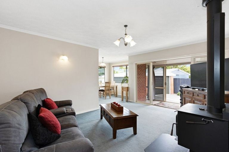 Photo of property in 28 Carbine Place, Sockburn, Christchurch, 8042