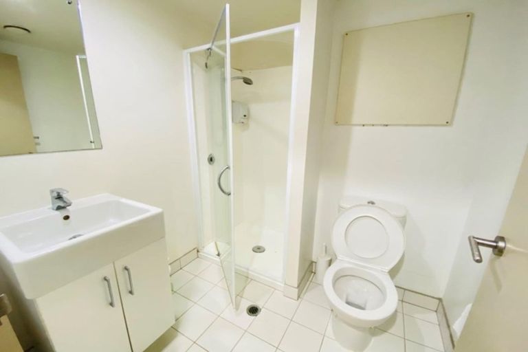 Photo of property in Waldorf Bankside Apartments, 14d/8 Bankside Street, Auckland Central, Auckland, 1010