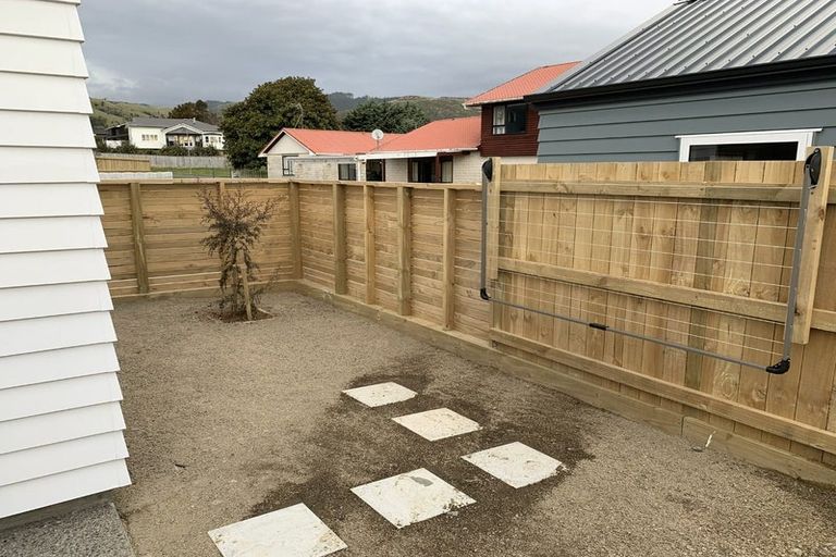 Photo of property in 7 Rotoiti Place, Paraparaumu, 5032