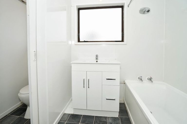 Photo of property in 10c Breckons Avenue, Nawton, Hamilton, 3200