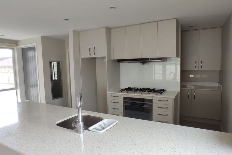 Photo of property in 28e Inverness Road, Browns Bay, Auckland, 0630