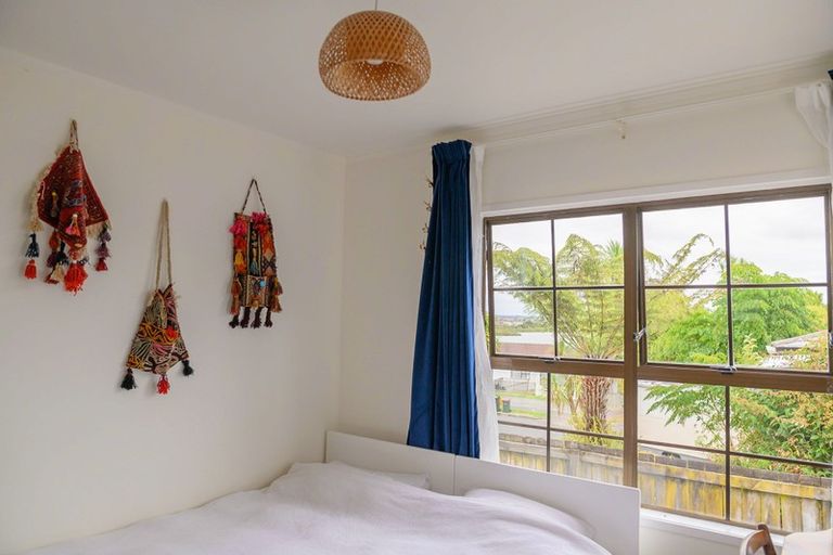 Photo of property in 5 Montego Place, Weymouth, Auckland, 2103