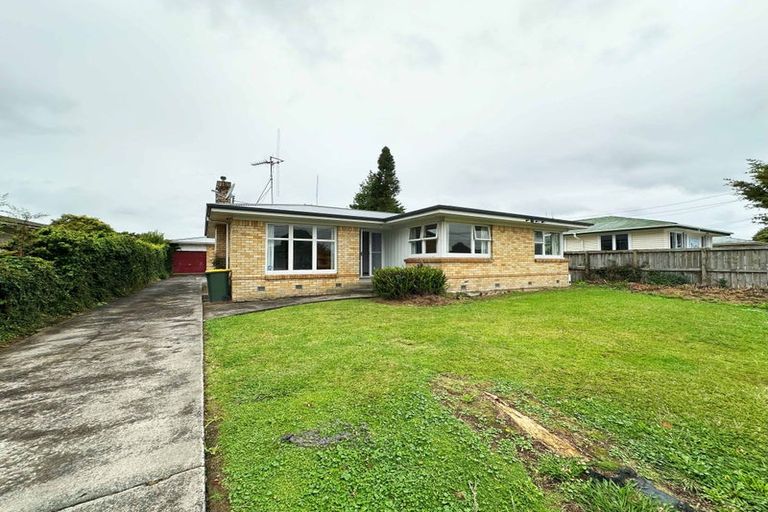 Photo of property in 14 Fenwick Crescent, Hillcrest, Hamilton, 3216